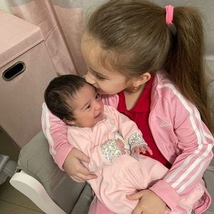 Meet your Posher, Yohandra